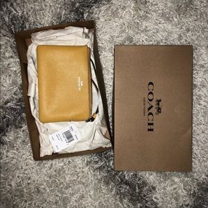 Coach Wallet. New